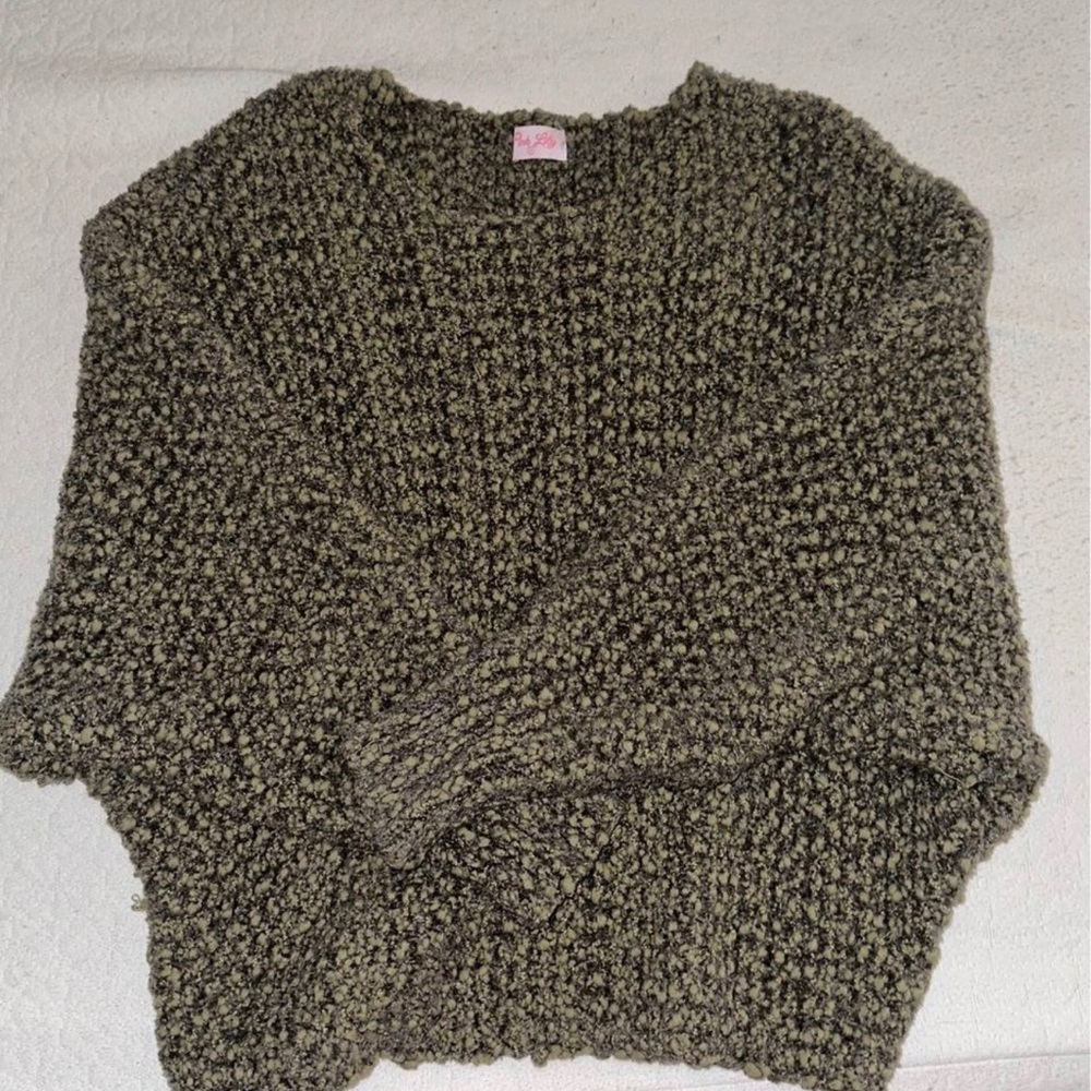 Green sweater - Picture 2 of 2